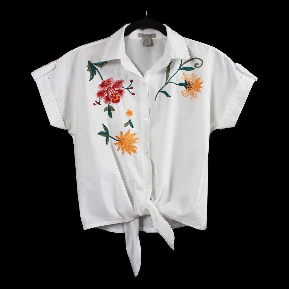 Passport Embroidered Tie-up Crop Blouse